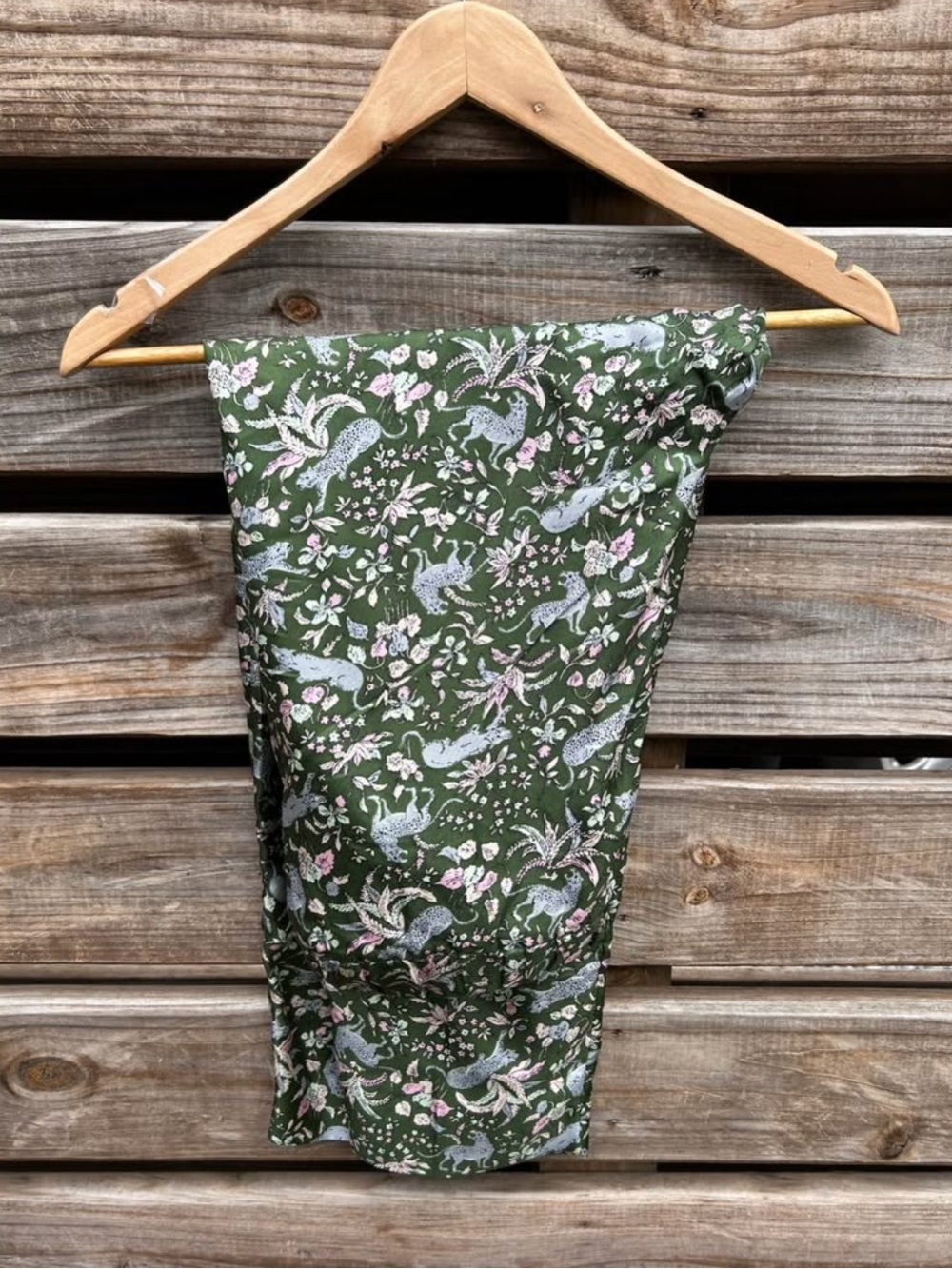 J Crew Collection 100% Silk Jungle Cat Pull-on Easy Pant - 6 - Picture 3 of 7